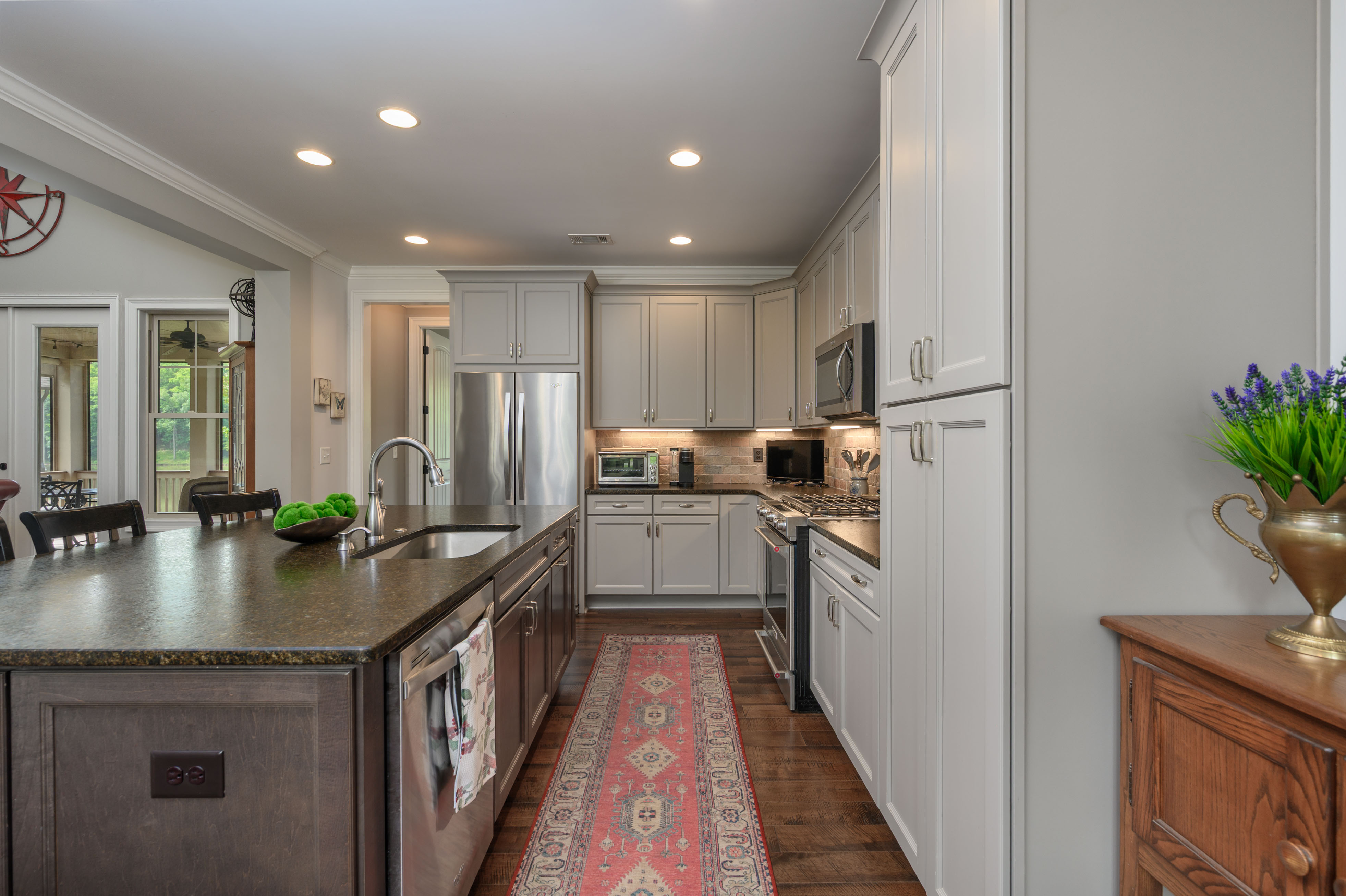 1111 Long Cove Drive image 17
